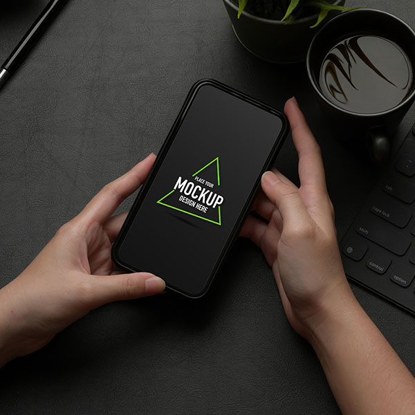 Modern mobile-friendly e-commerce website mockup for business growth in Pakistan.